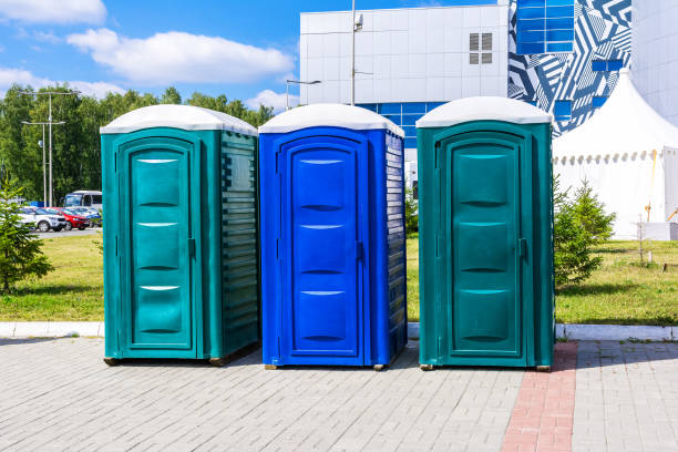 Types of Portable Toilets We Offer in Calabasas, CA